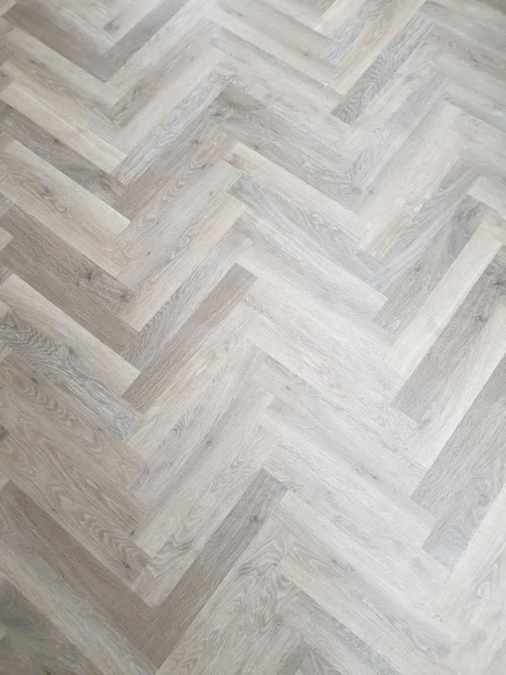 solid wood flooring